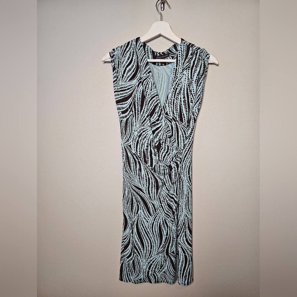 Ladies XS Tommy Bahama Stretch Wrap Dress